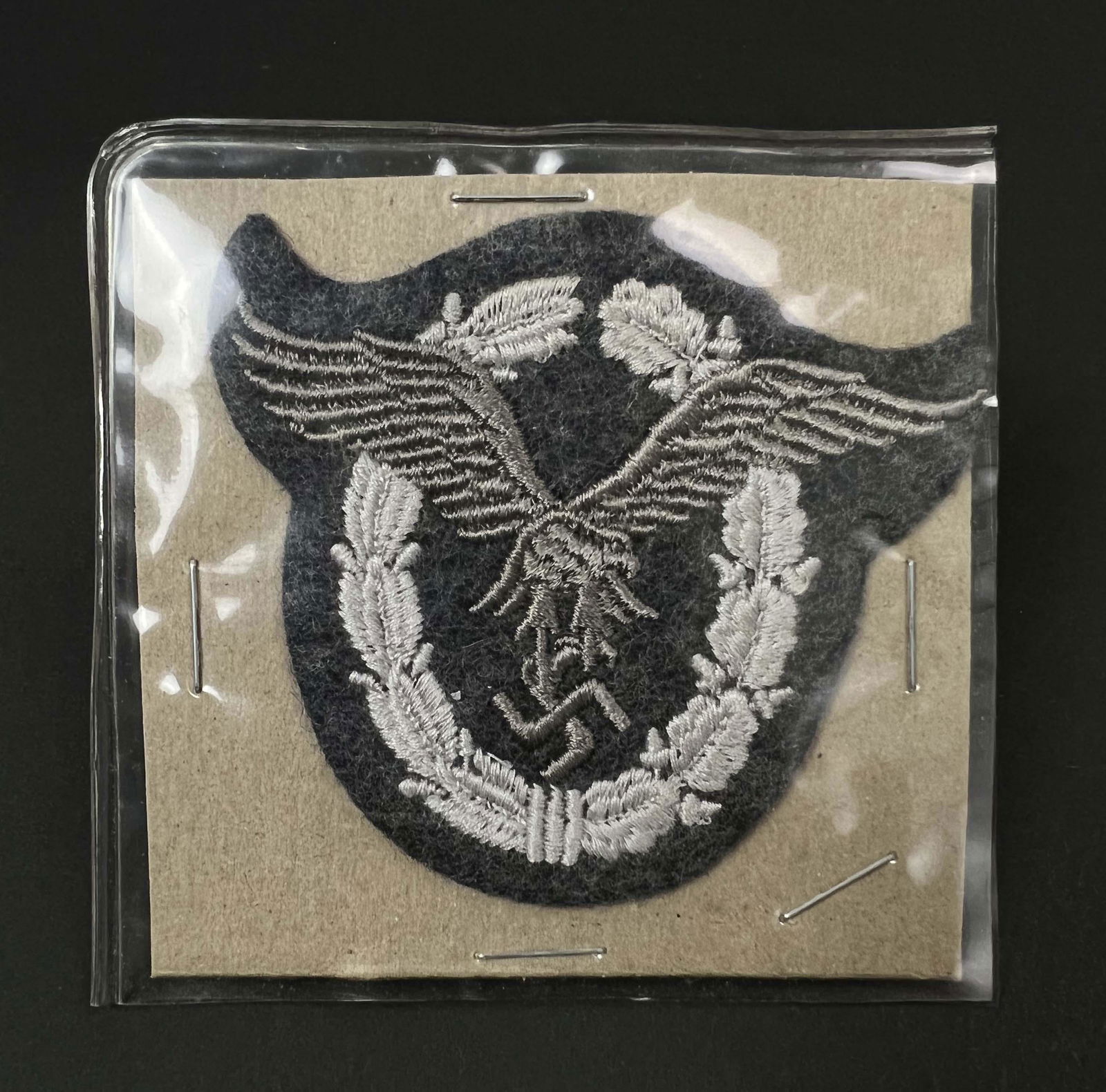 WWII GERMAN LUFTWAFFE PILOTS CLOTH BADGE (1 of 1)