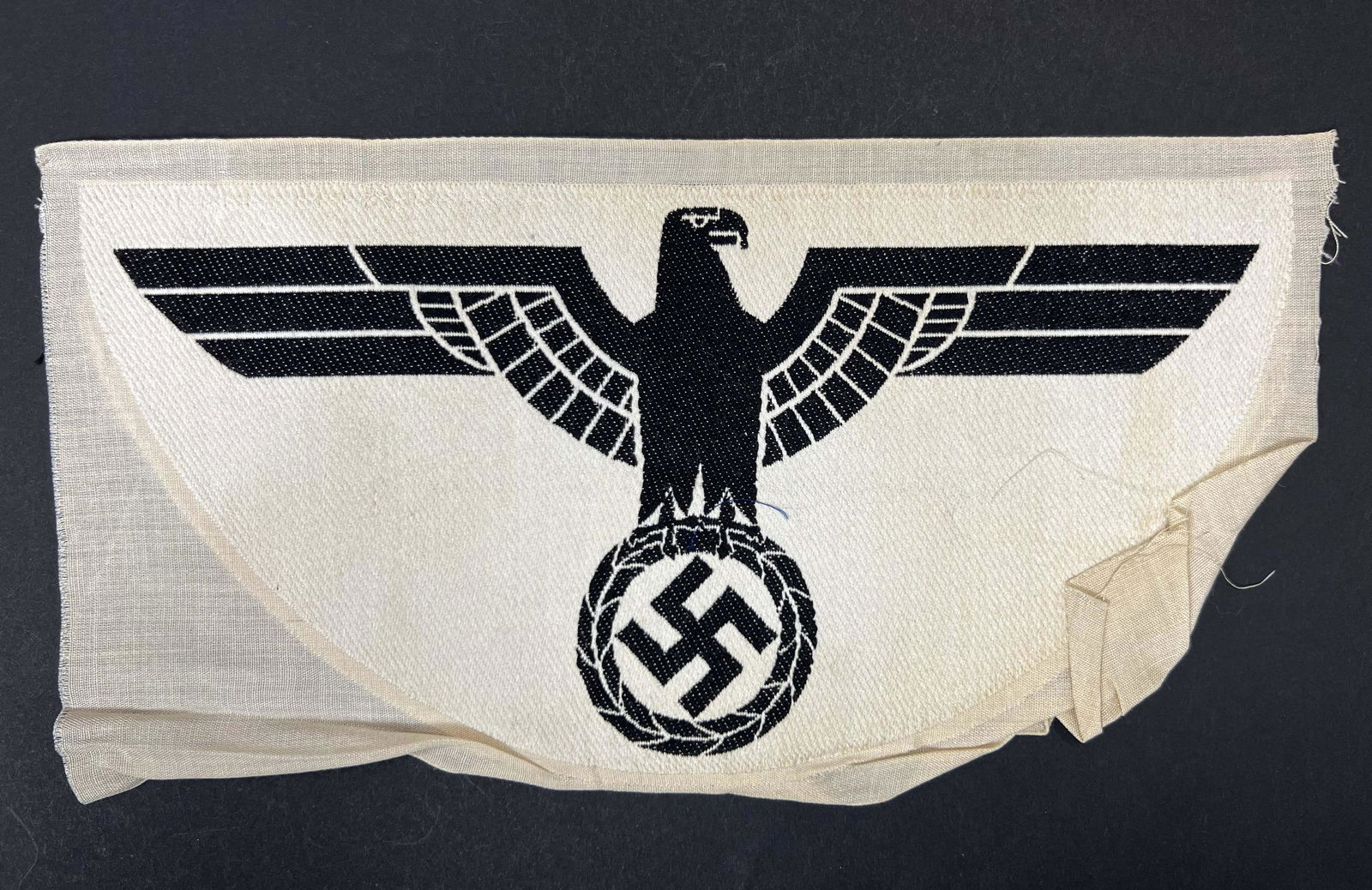 German WWII Army sport shirt eagle (1 of 2)