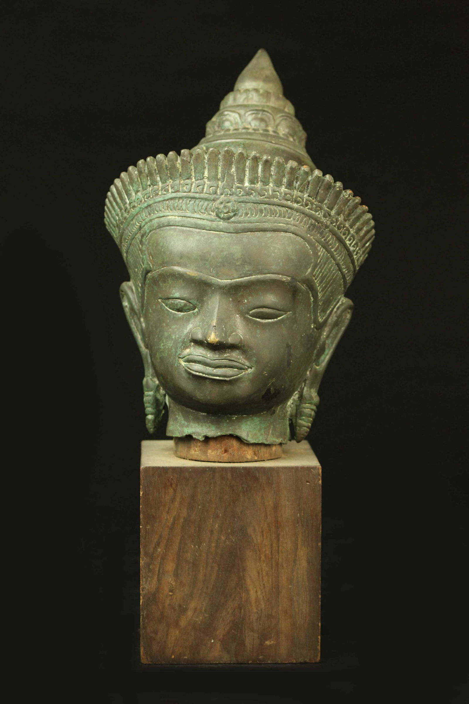 Antique Khmer(cambodia) bronze buddha head statue (1 of 4)