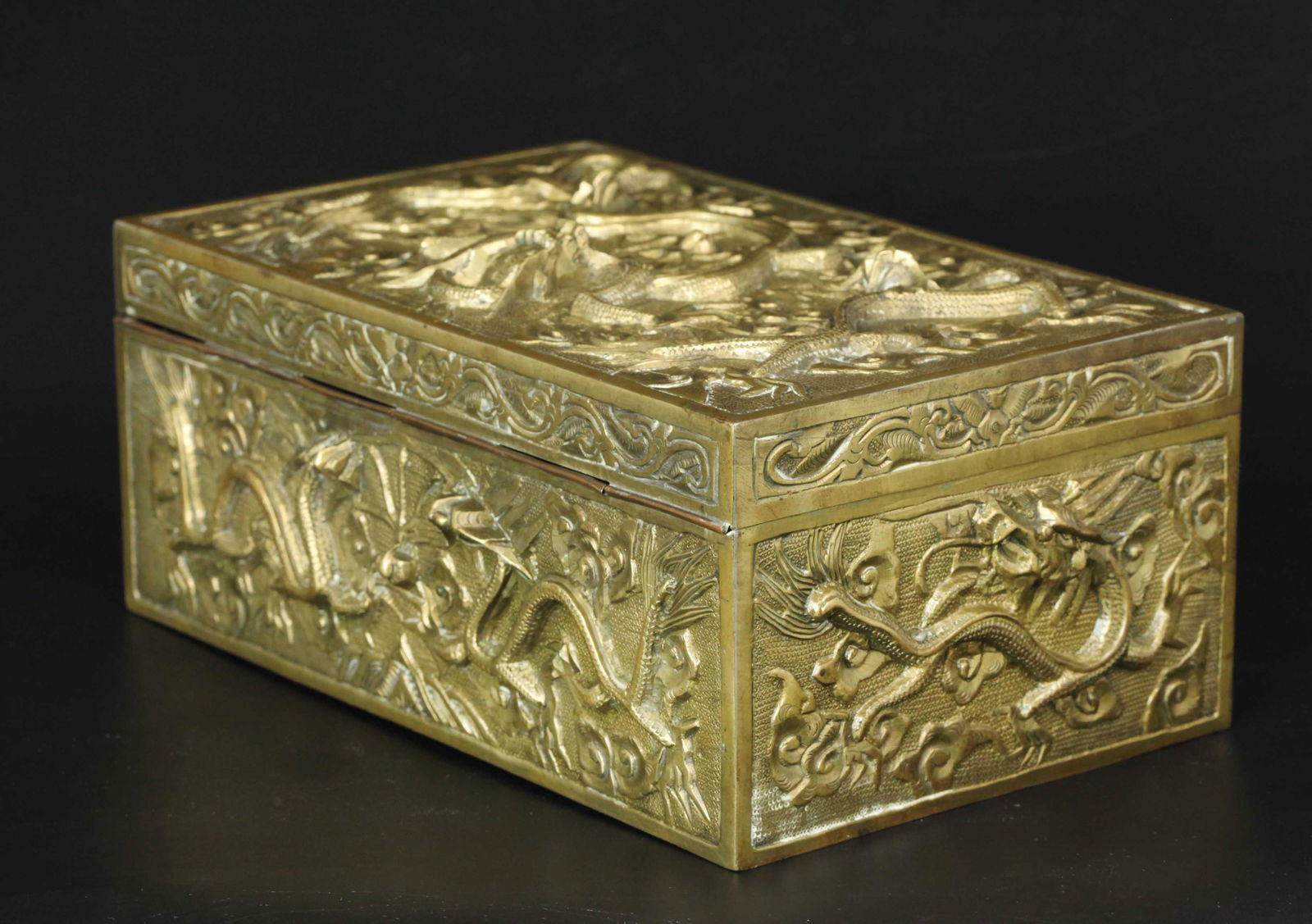 19th century Pyrenean marble fireplace (1 of 8)