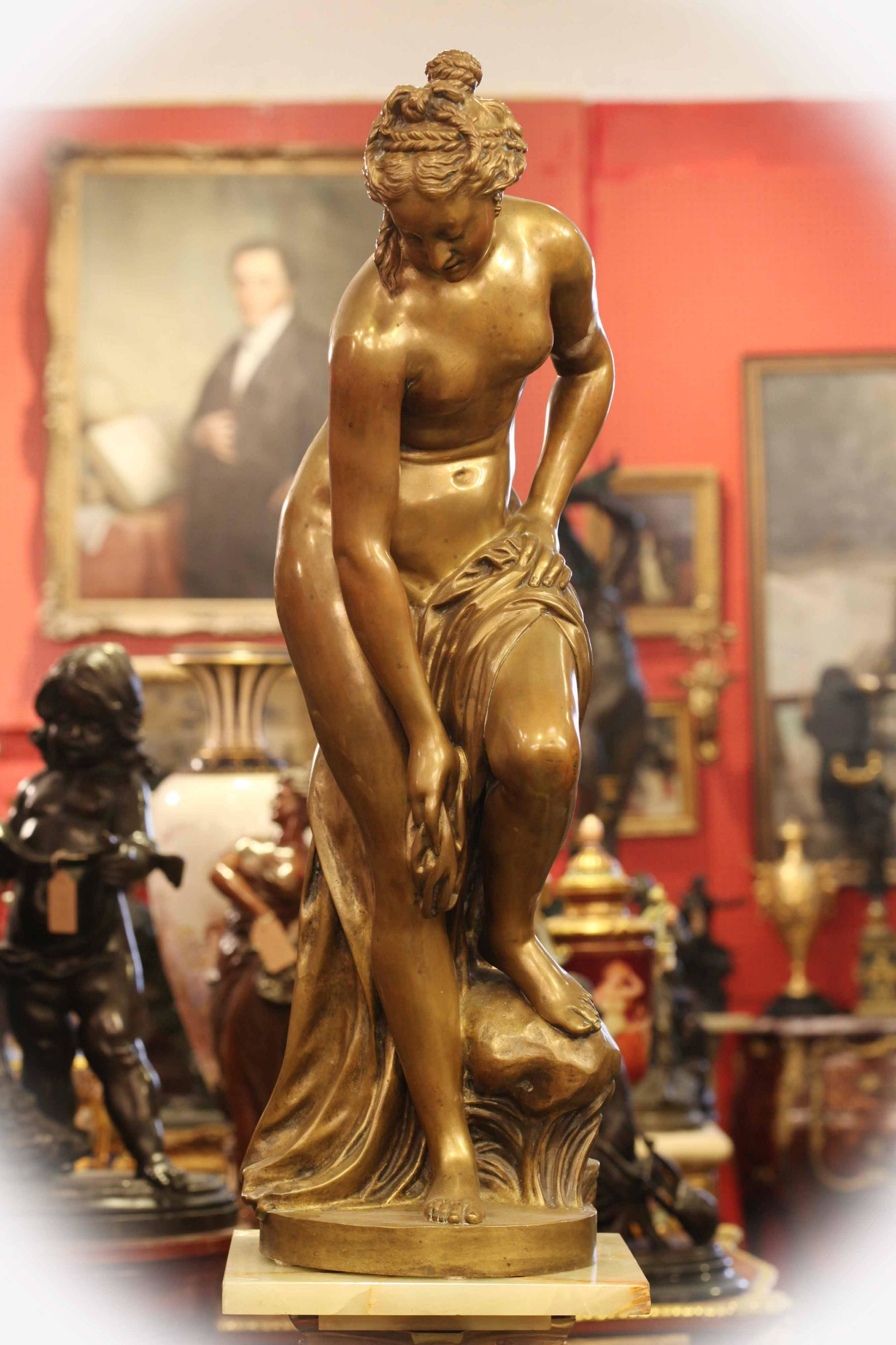 Large 19th century bronze sculpture of Venus by Gabriel-Christophe AllÃ©grain (Paris, 1710-1795). (1 of 8)