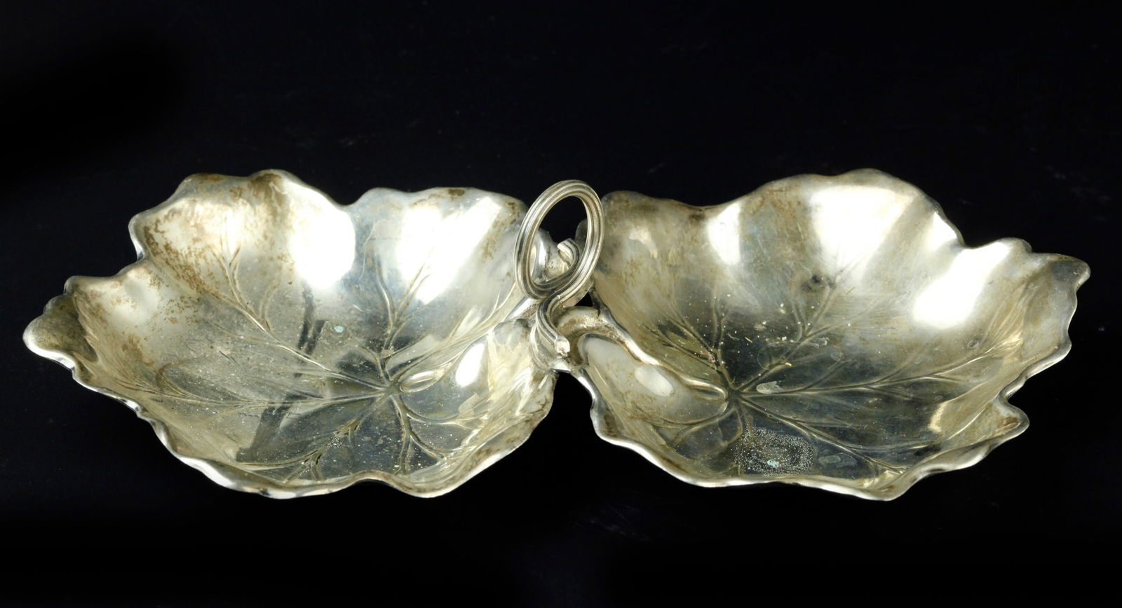 Reed & Barton sterling silver double leaf sectional serving dish, marked (1 of 4)