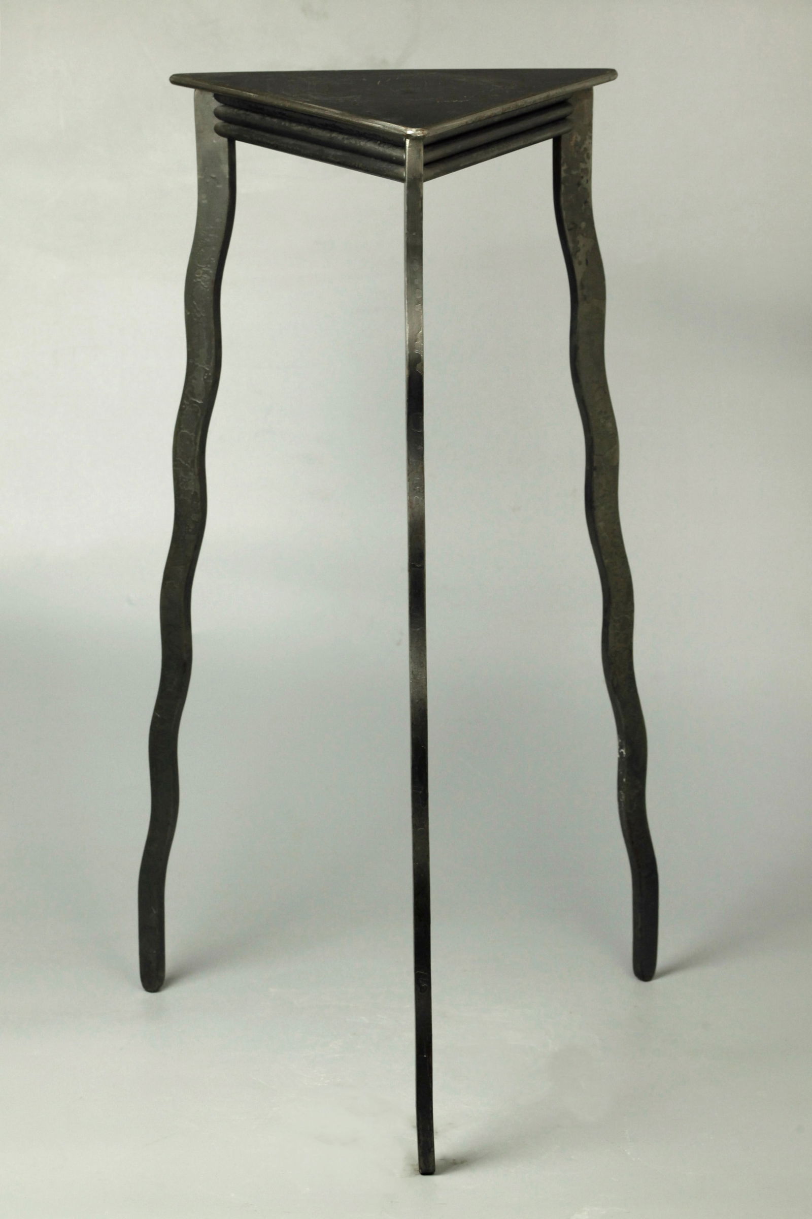 Modern iron pedestal plant stand (1 of 4)