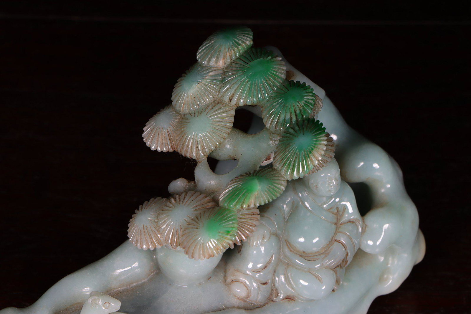 oversea backflow chinese jadeite ornament: L14cm W5cm H 8.5cm Weight439.5g