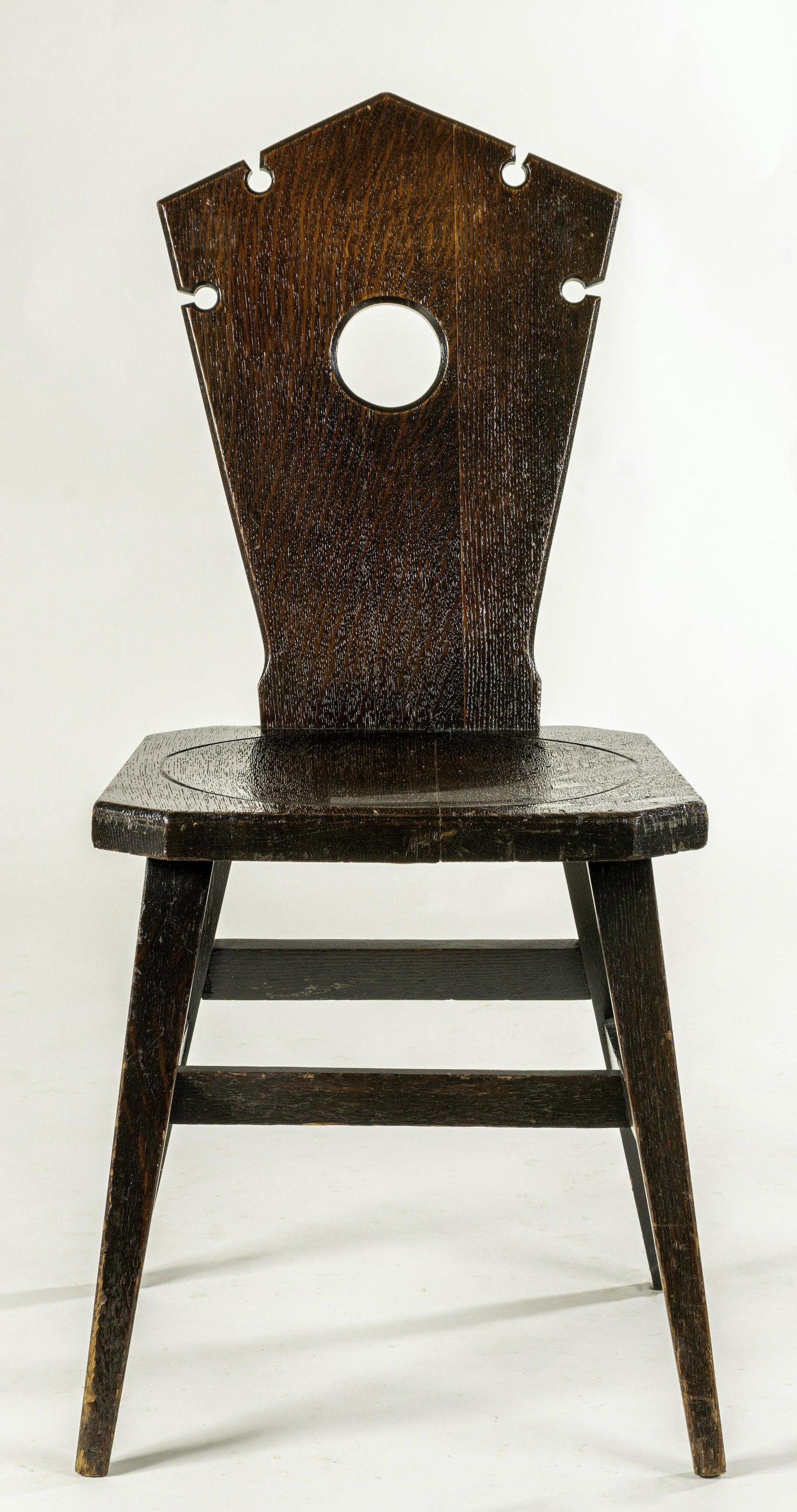 Gothic Arts & Crafts Brettstuhl: Jamestown Furniture Co., NY. Oak. In the style of Arden/Rose Valley, 37.5 x 17 x 18"