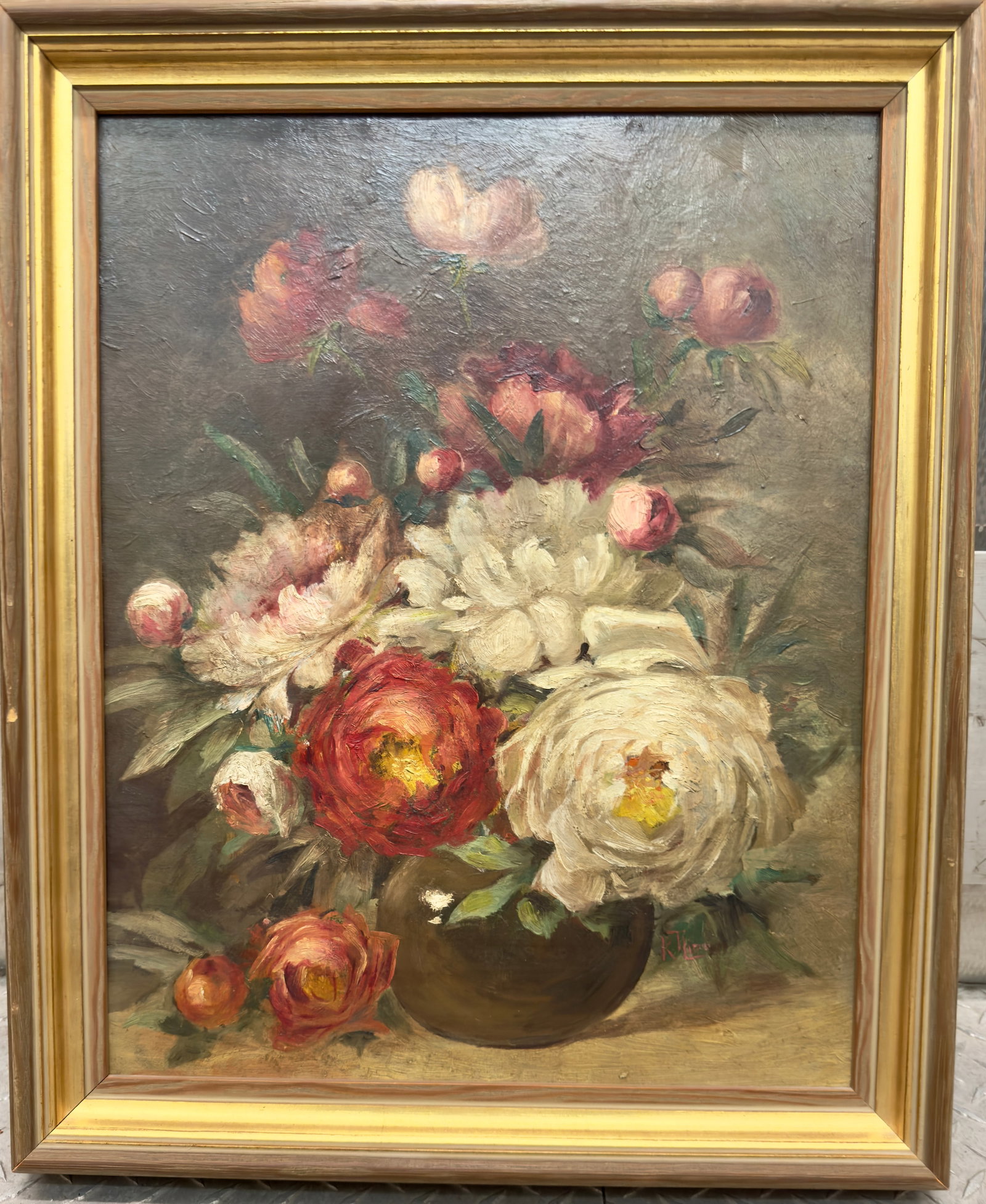 Antique American Impressionist Artist Still-Life Peonies Oil Painting Signed: Antique American Impressionist Artist Still-Life of Peonies Oil Painting Signed faintly lower right and it is signed Jones on the back, but not sure if that's the artist O/B, 20 x 16", 23 x 19" Framed