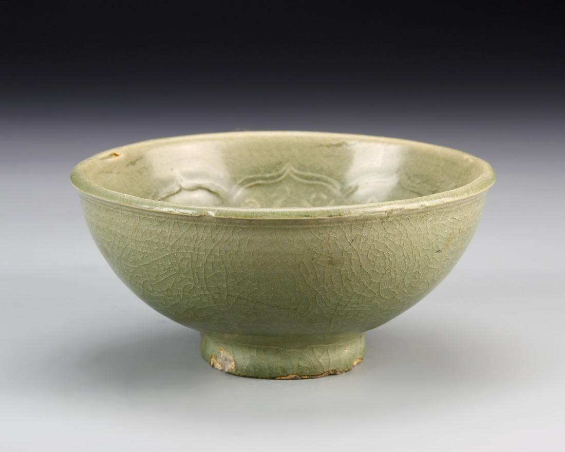 Chinese Antique Lungquan Ware Bowl (1 of 1)