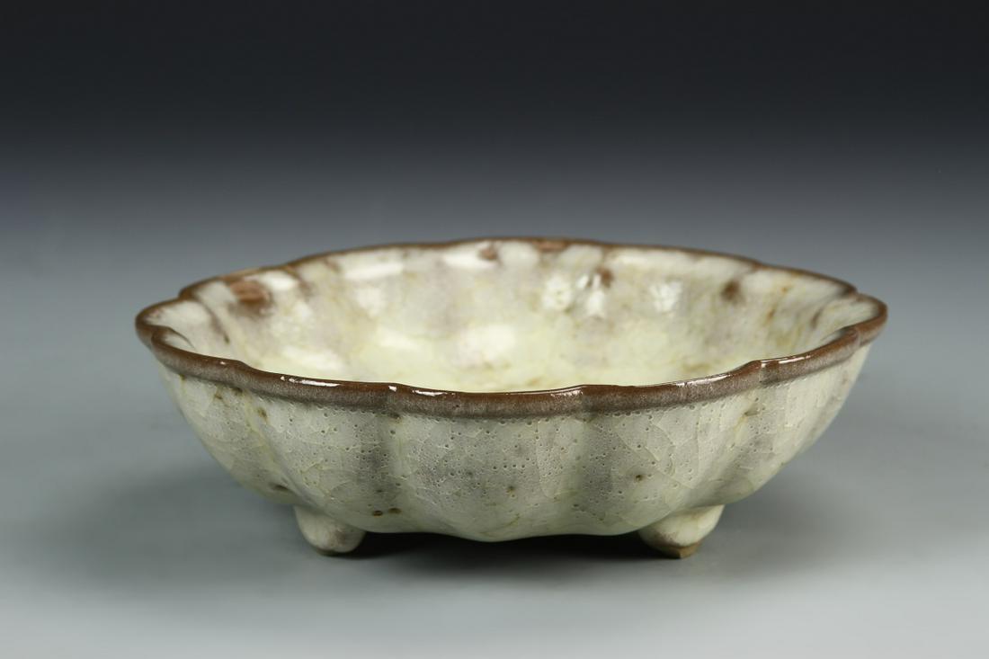 Chinese Lungquan Yao Tripod Washer (1 of 6)