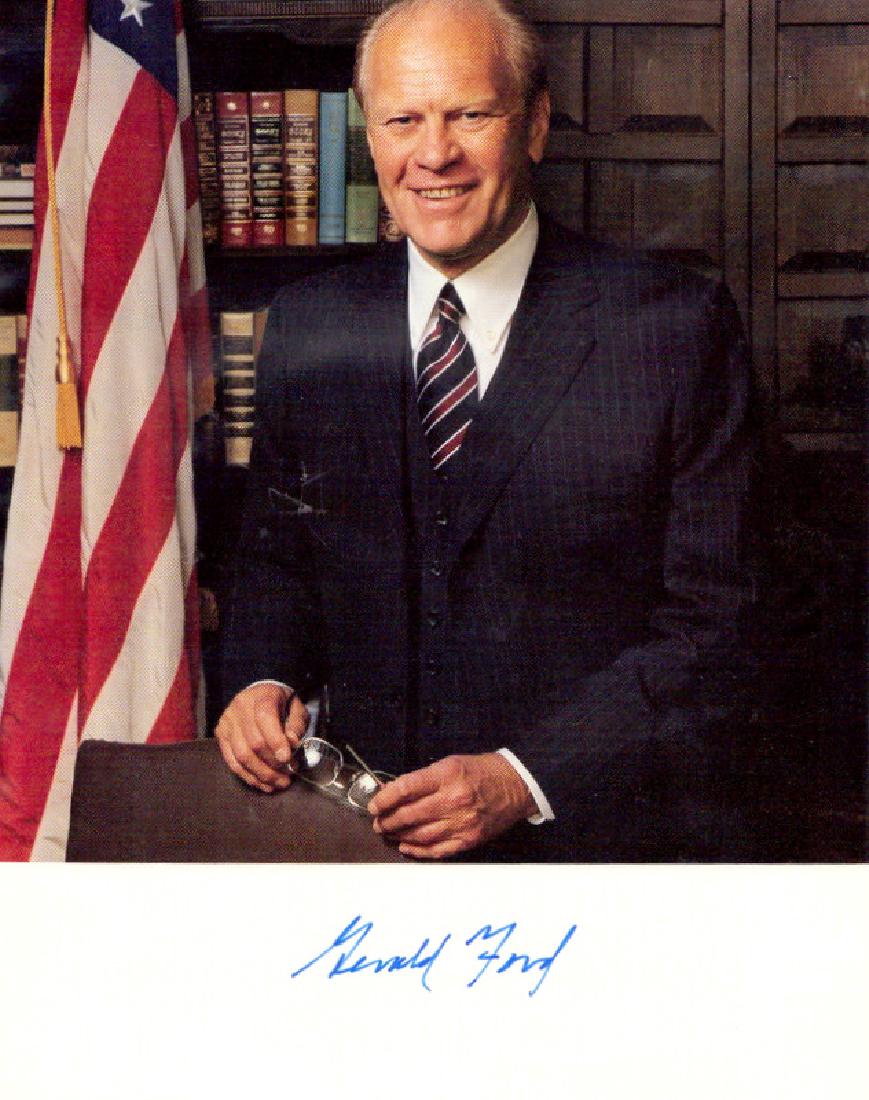 GERALD R FORD - Photo Signed (1 of 1)