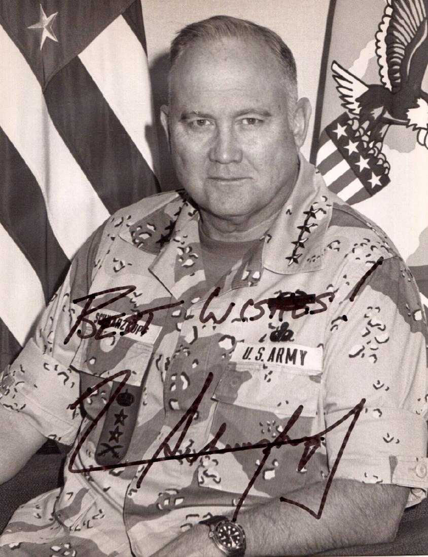 General "Stormin" NORMAN SCHWARZKOPF - Photo (1 of 1)