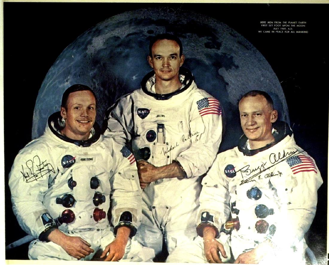 AstronautBUZZ ALDRIN - Apollo 11 Poster Signed (1 of 1)