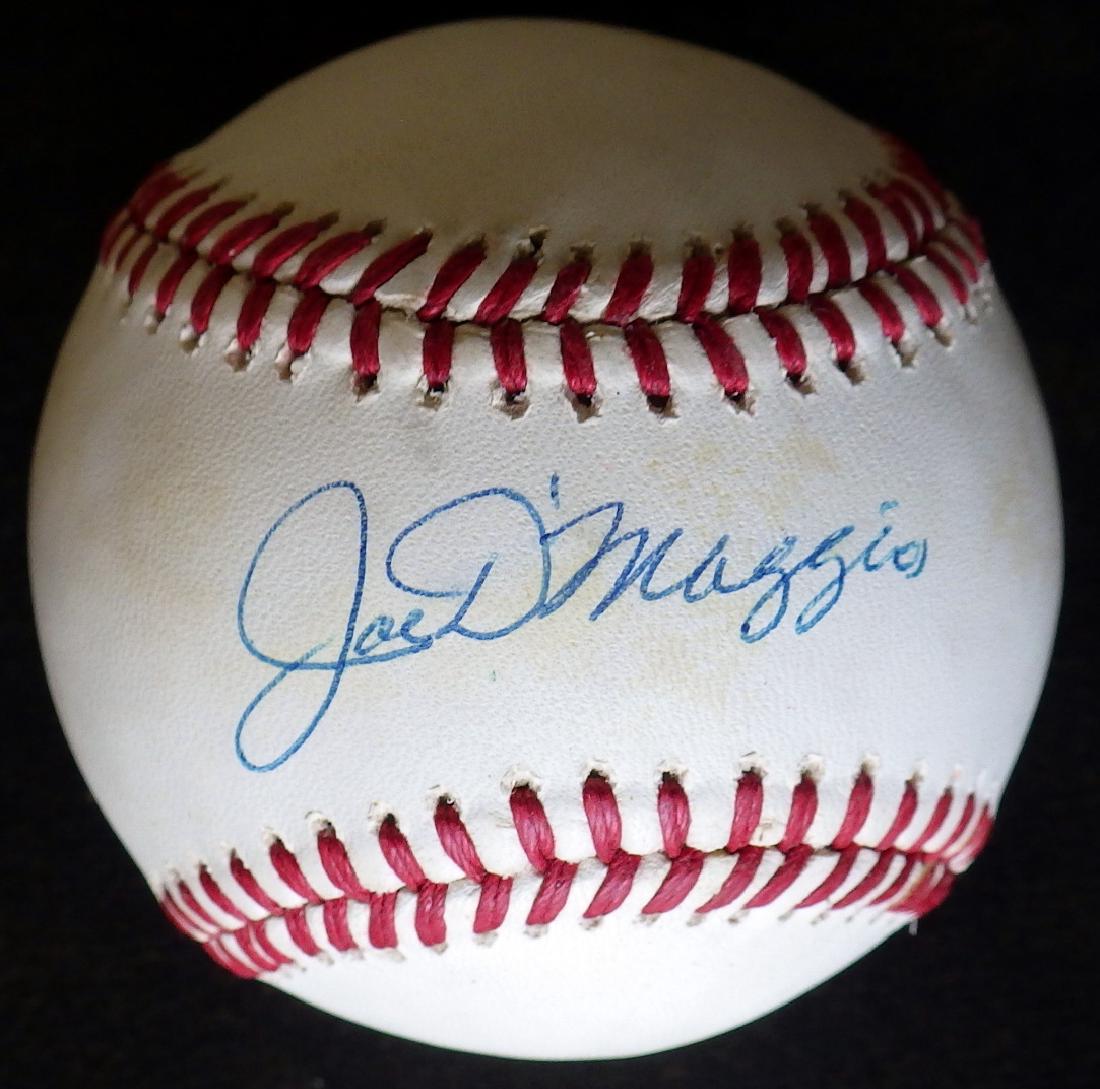 JOE DiMAGGIO - AL Baseball Signed (1 of 1)