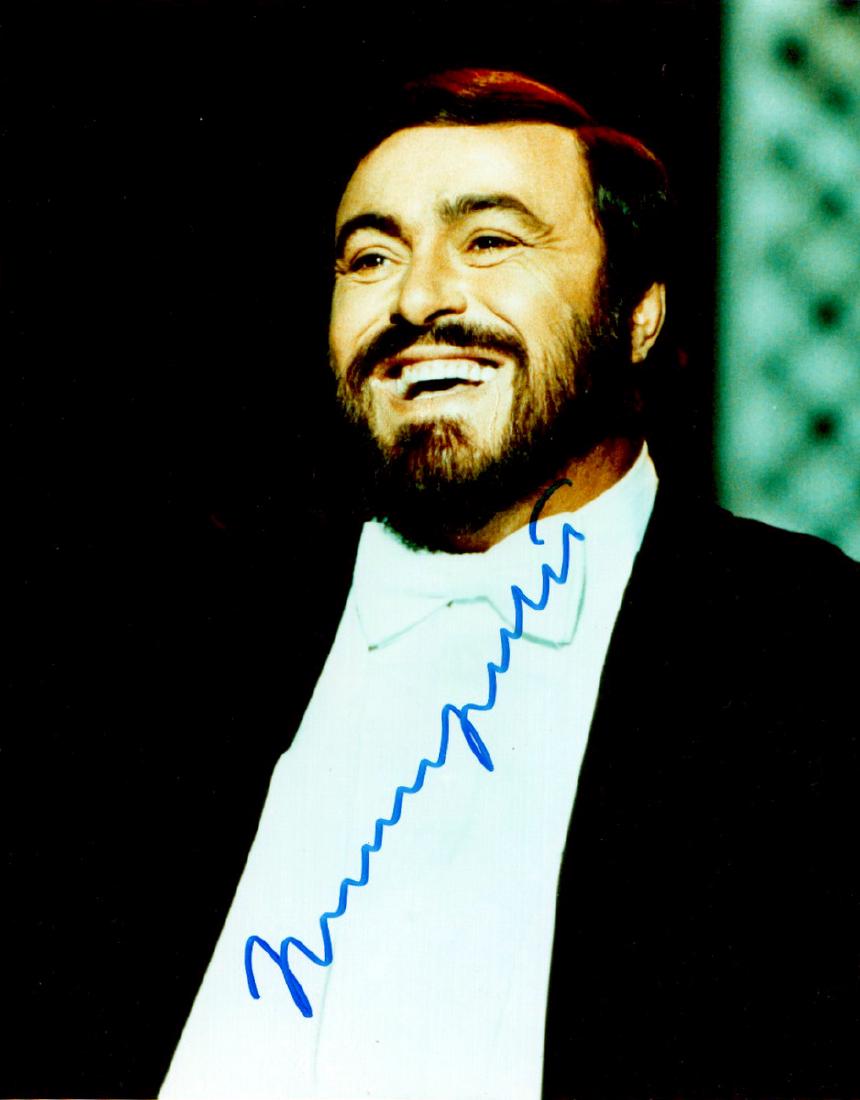 Italian Tenor LUCIANO PAVAROTTI - Photo Signed (1 of 1)