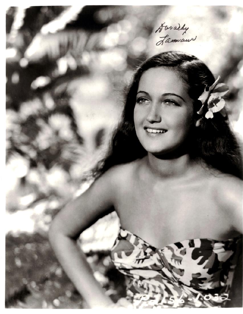 Actress DOROTHY LAMOUR - Photo Signed (1 of 1)