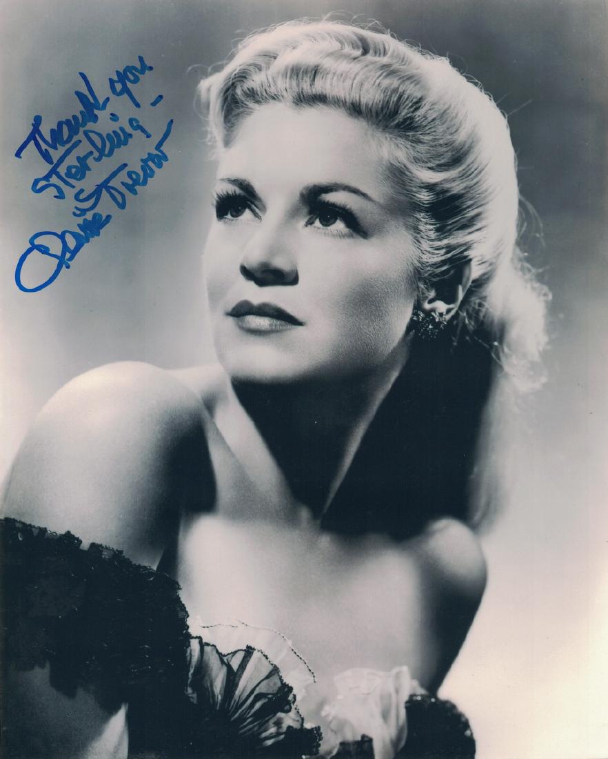 Actress CLAIRE TREVOR - Photo Signed (1 of 1)