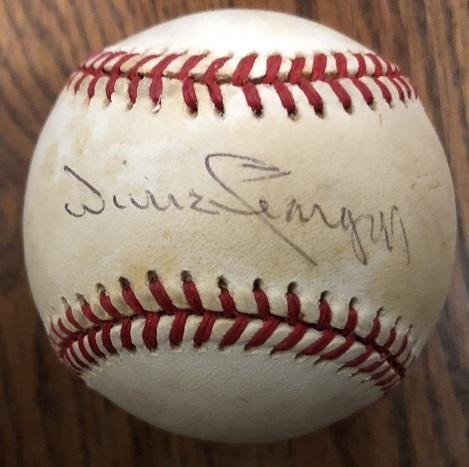 Pirate HOFer WILLIE STARGELL - NL Baseball Signed: Willie Stargell (1940-2001) Outfielder, first baseman. Stargell, over his 21-year career with the Pirates, batted .282, with 2,232 hits, 423 doubles, 475 home runs, and 1,540 runs batted in, helping h