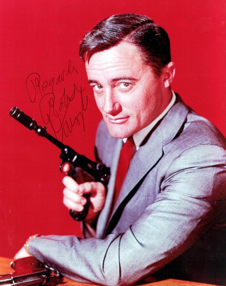 Actor ROBERT VAUGHN - Photo: Robert Vaughn (1932-2016) Actor. Vaughn is best known for his 1960s role as Napoleon Solo on the hit television series The Man From U.N.C.L.E. 8” x 10” color photograph, signed,