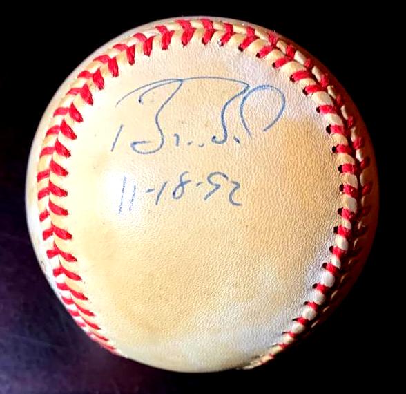 Disgraced HR Champion BARRY BONDS Signed Ball (1 of 1)
