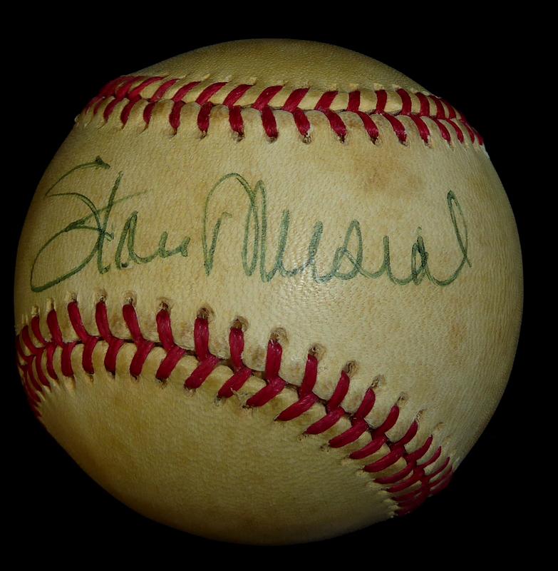 Cardinals HOFer STAN MUSIAL Signed Baseball (1 of 1)
