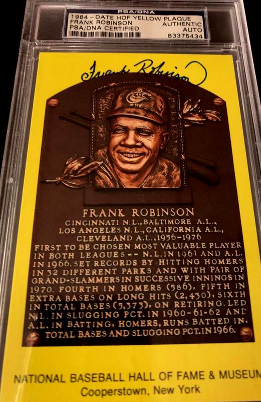 HOF Slugger FRANK ROBINSON Signed Card (1 of 1)