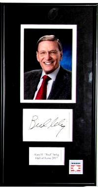HOF Commissioner BUD SELIG Signed/Framed Card: Allan Huber "Bud" Selig (1934-) is an American baseball executive who currently serves as the Commissioner Emeritus of Baseball. Previously, he served as the ninth Commissioner of Baseball. He was ind