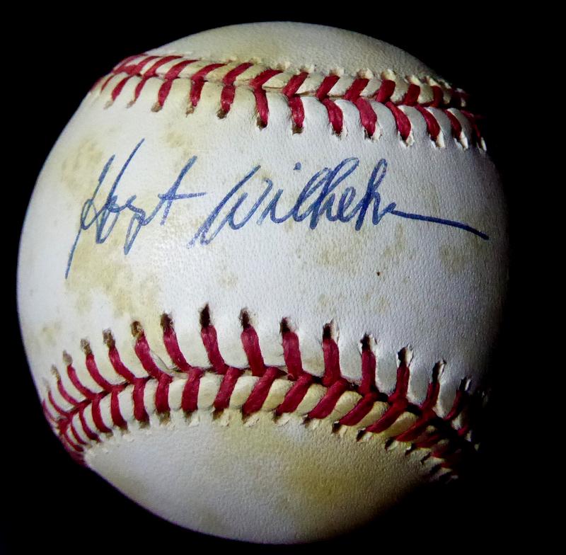 HOF Member HOYT WILHEIM Signed Baseball (1 of 1)