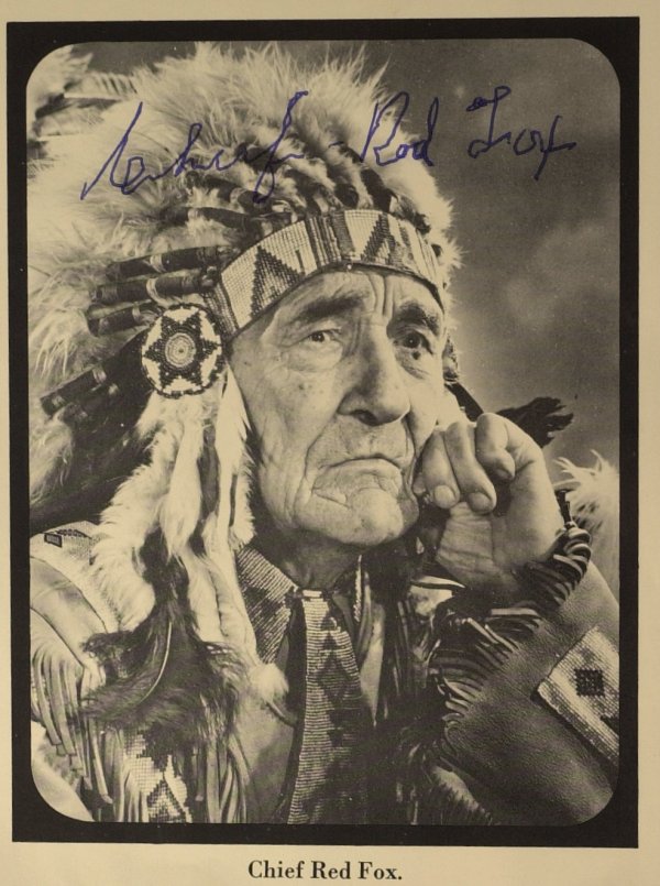 Native American Sioux CHIEF RED FOX - Card Signed: Chief Red Fox (1870-1976) Sioux Chief. RedFox was the nephew of Crazy Horse and would appear with Buffalo Bill in his Wild West Show. He recounted his life in his book, Memoirs of Chief Red Fox. 4 ¼"