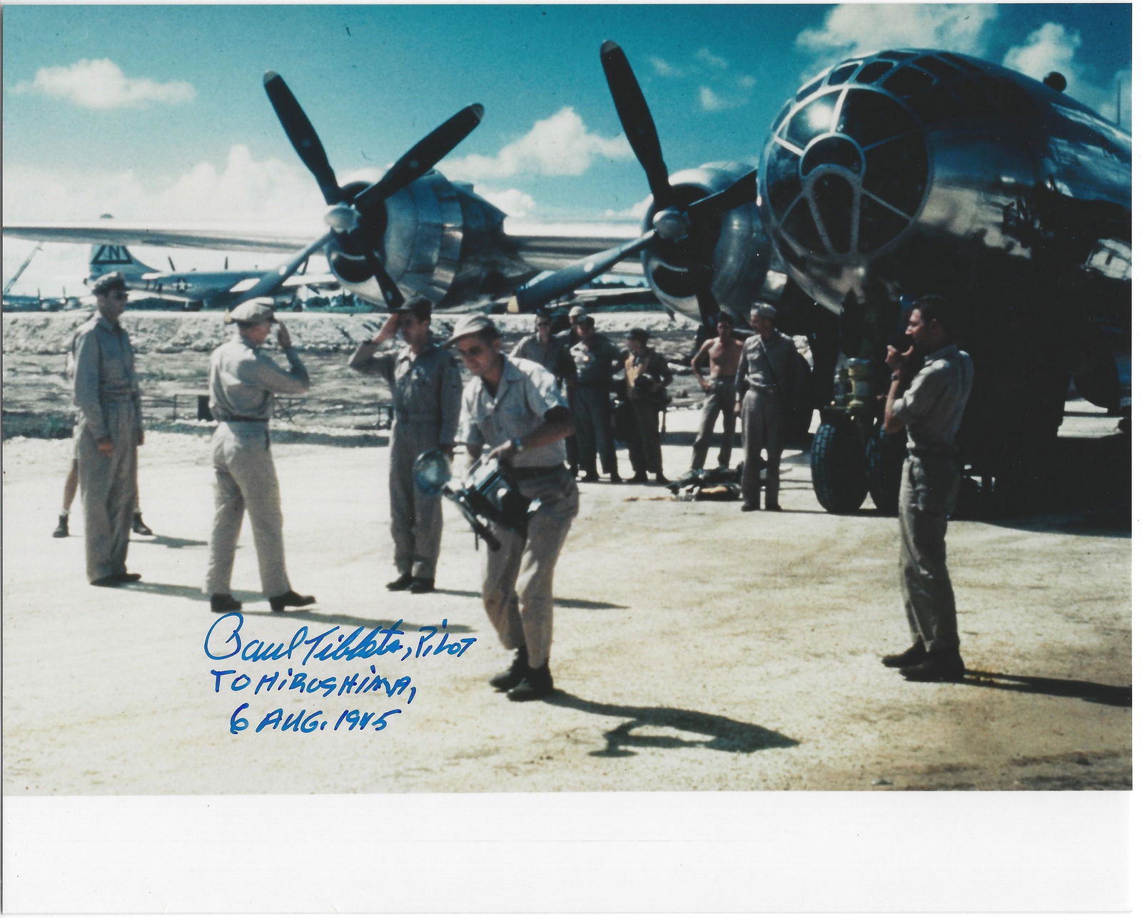 Enola Gay Pilot PAUL TIBBETS - Photo Receiving Award (1 of 1)