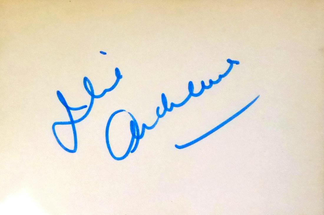British Singer, Actress JULIE ANDREWS - Card Siged: Julie Andrews (1935- ) British singer, actress. Andrews won an Academy Award for playing the title role in Mary Poppins and was also nominated for her performance in The Sound of Music. 6” x 4” 