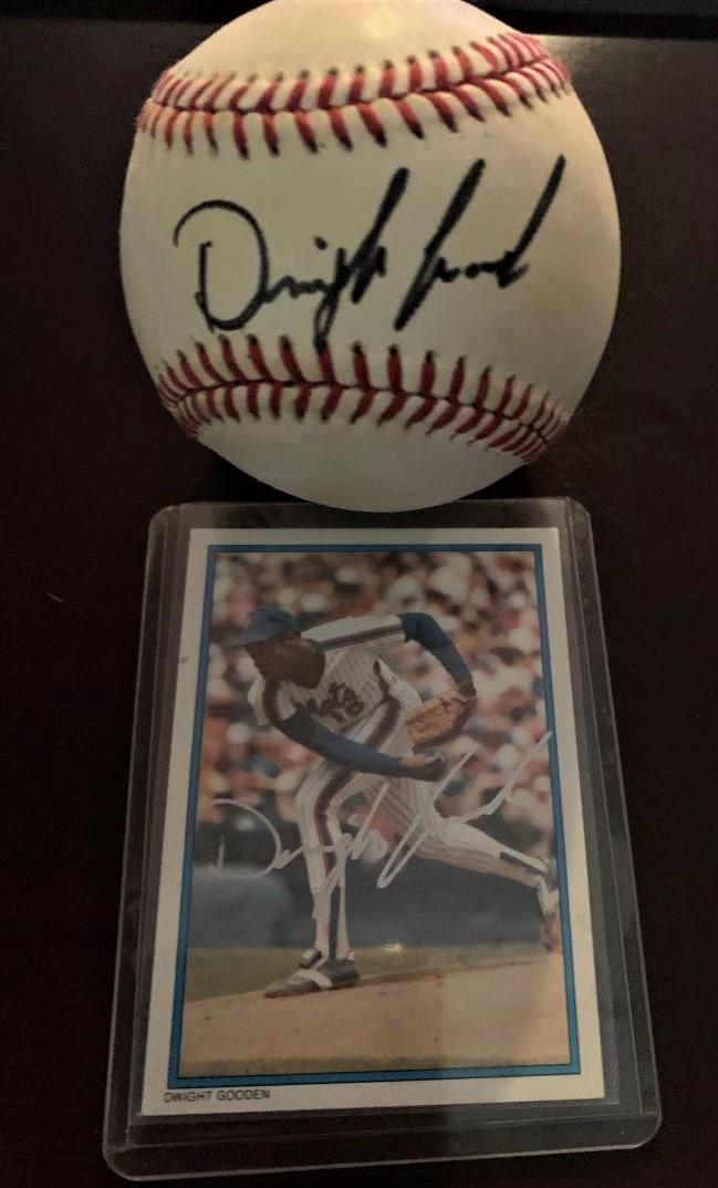 Gooden,Doc (2) Items Signed Baseball and Card (1 of 2)