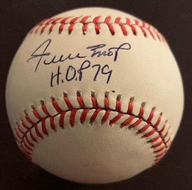 Mays,Willie Signed Baseball (1 of 3)
