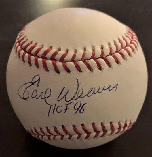 Weaver,Earl Signed Baseball: Earl Sidney Weaver (1930- 2013) was an American professional baseball player, Hall of Fame Major League manager. He was inducted into the Baseball Hall of Fame in 1996. Signed OML (Selig) in excellent