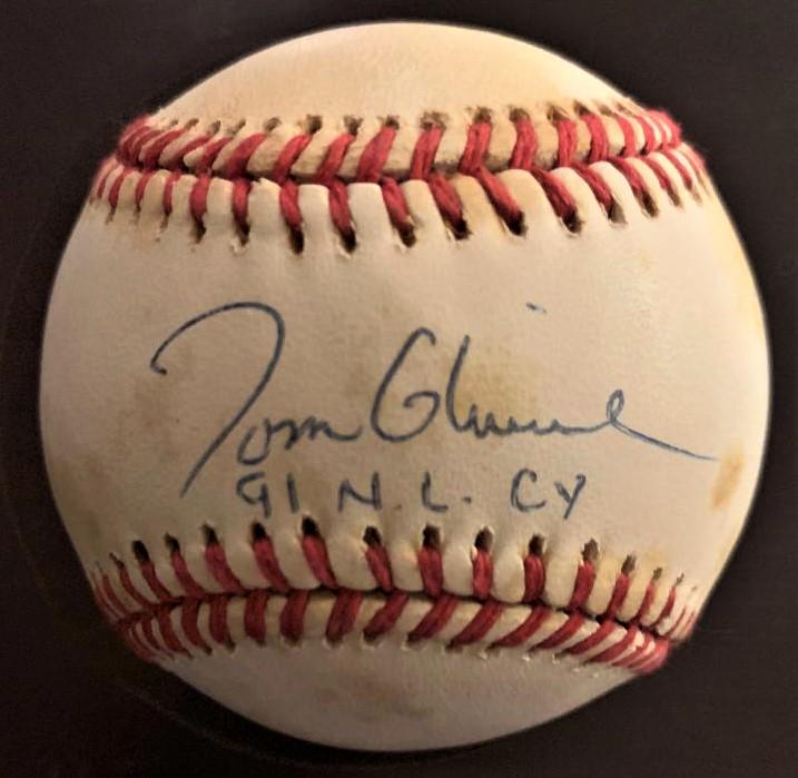 Glavine,Tom Signed Baseball (1 of 2)
