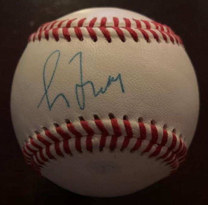 Maddux,Greg Signed Baseball (1 of 2)