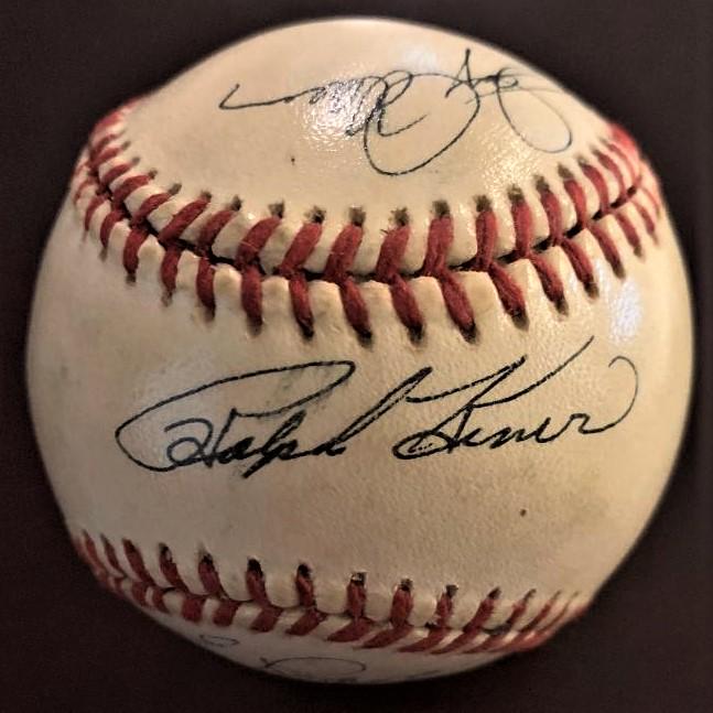 MLB Hall Of Famers and Alumni (8) Signed Ball (1 of 4)