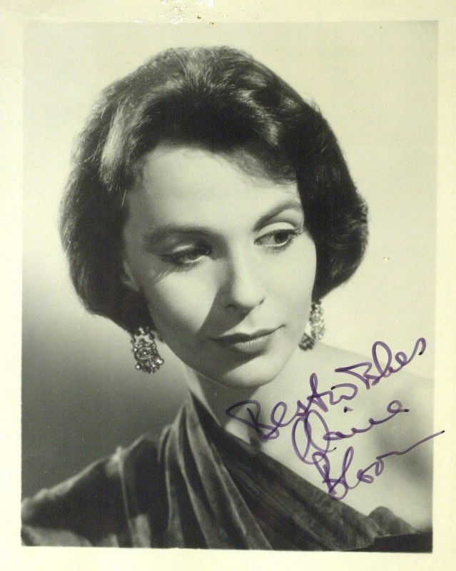 British Actress CLAIRE BLOOM - Photo Signed: Claire Bloom (1931- ) British actress. Bloom has appeared in a number of plays and theatrical works in both London and New York. Those works include Look Back in Anger and in the role of Blanche in th