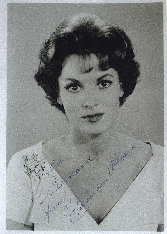 Irish Actress MAUREEN O'HARA - Photo Signed: Maureen O'Hara (1920- ) Irish actress. O'Hara has been noted for playing fiercely passionate heroines with a highly sensible attitude. She often worked with director John Ford and longtime friend John