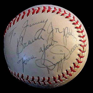 Pitcher, Broadcaster DIZZY DEAN - Baseball Signed