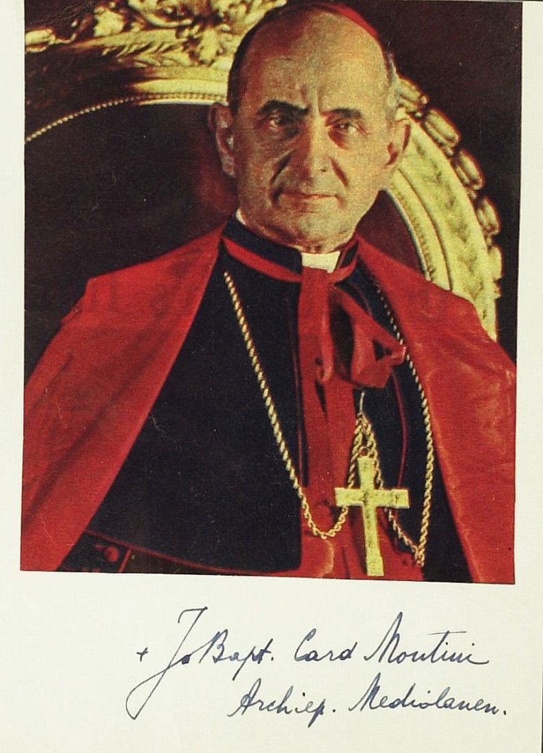 Roman Catholic POPE PAUL VI - Color Photo Signed: Pope Paul VI (Giovanni Battista Montini) (1897-1978) Roman Catholic Pope. Paul Succeeded Pope John XXIII, who had convened the Second Vatican Council, he decided to continue it. He fostered improved e