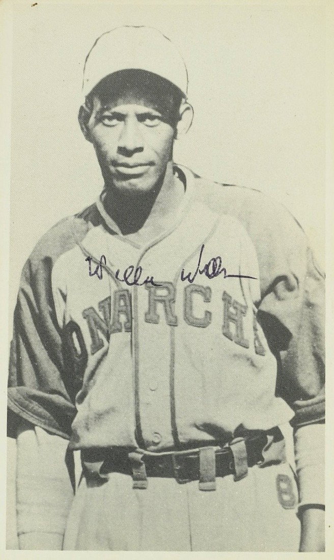 Negro League HOFer WILLIE WELLS - Photo Signed: Willie Wells (1908-1989) Wells set a single-season Negro leagues record with twenty-seven homers in eighty-eight recorded games for the St. Louis Stars in 1926. He batted .320 over seven Cuban Winter 