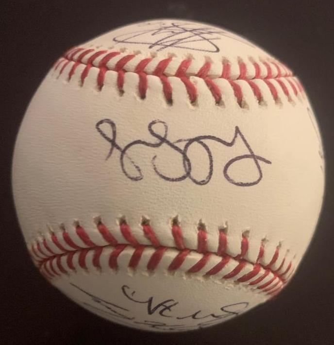 2011 Atlanta Braves Signed Baseball: MLB (Selig) ball signed by members of the 2011 Atlanta Braves. Signatures include: Freddie Freeman, Brian McCann, Chipper Jones, Dan Uggla, Tommy Hanson, Tim Hudson, Jair Jurrgens, Craig Kimbrell, Der