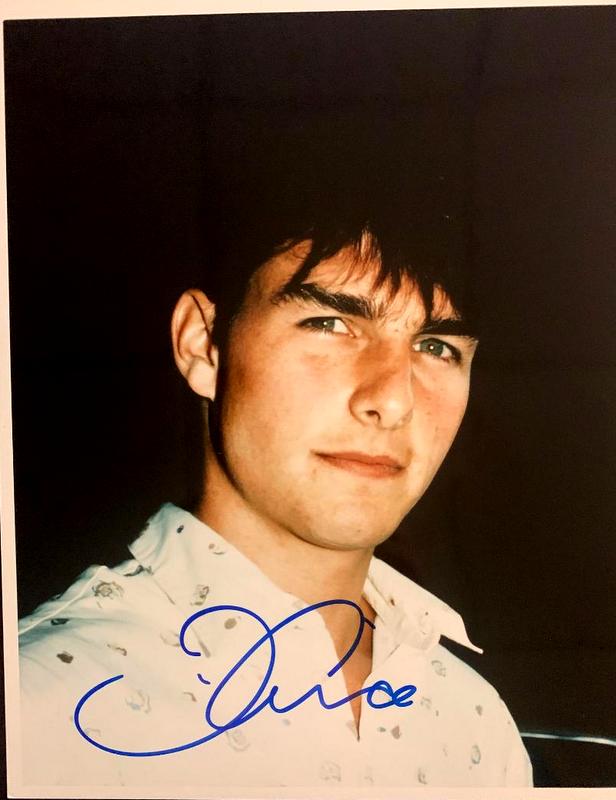 Cruise,Tom Signed Photo (1 of 1)