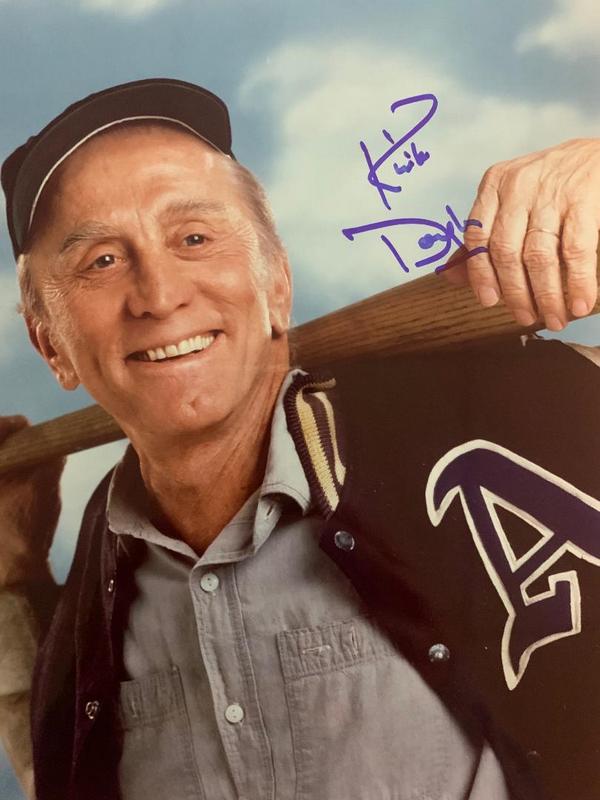Douglas,Kirk Signed Photo (1 of 1)