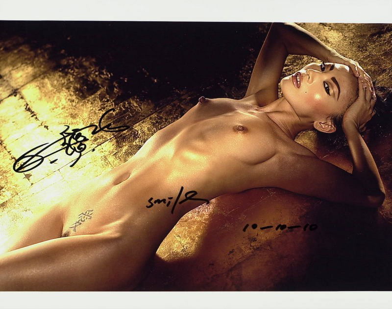 Chinese Actress BAI LING - Two Color Nude Photos: Bai Ling (1966- ) Chinese actress. Ling known for her work in films such as The Crow, Red Corner and Wild Wild West, and in television series such as Entourage and Lost. Two color nude photographs sig