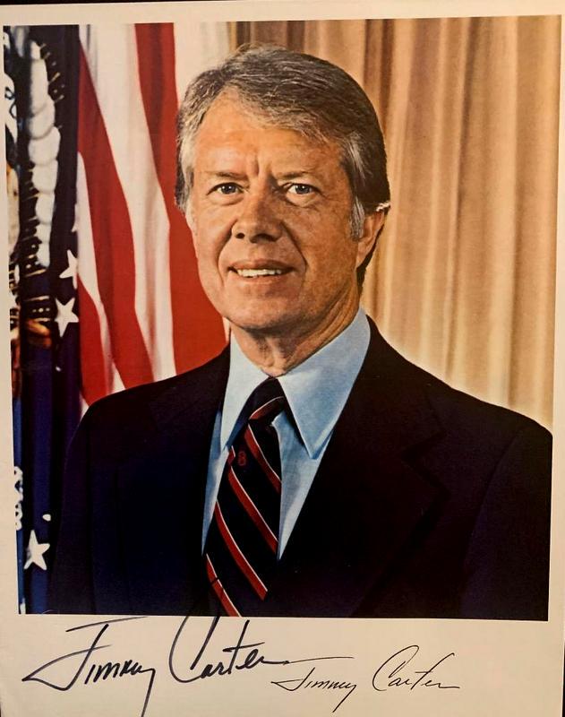 Carter,Jimmy Signed Photo (1 of 1)