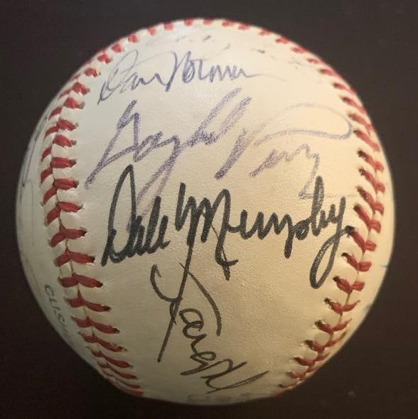 1980's NL Signed Baseball (1 of 4)