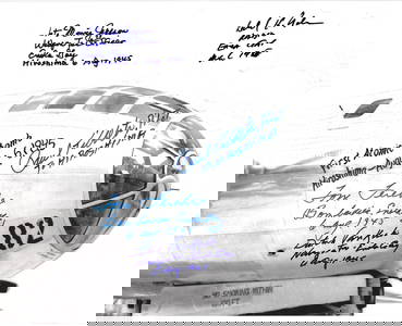 Enola Gay RARE Photo Signed by (5) Crew Members