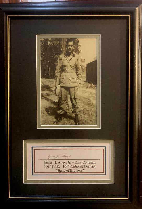 Alley,James Signed and Framed Card (Band of Brothers) (1 of 1)