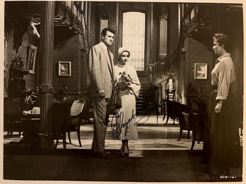 Taylor,Elizabeth Signed Photo (1 of 1)