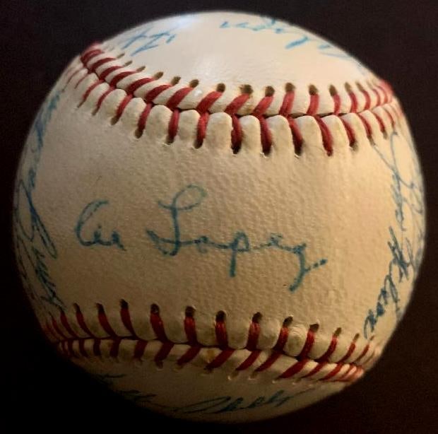 1957 Chicago White Sox Signed Baseball (5) HOF (1 of 6)
